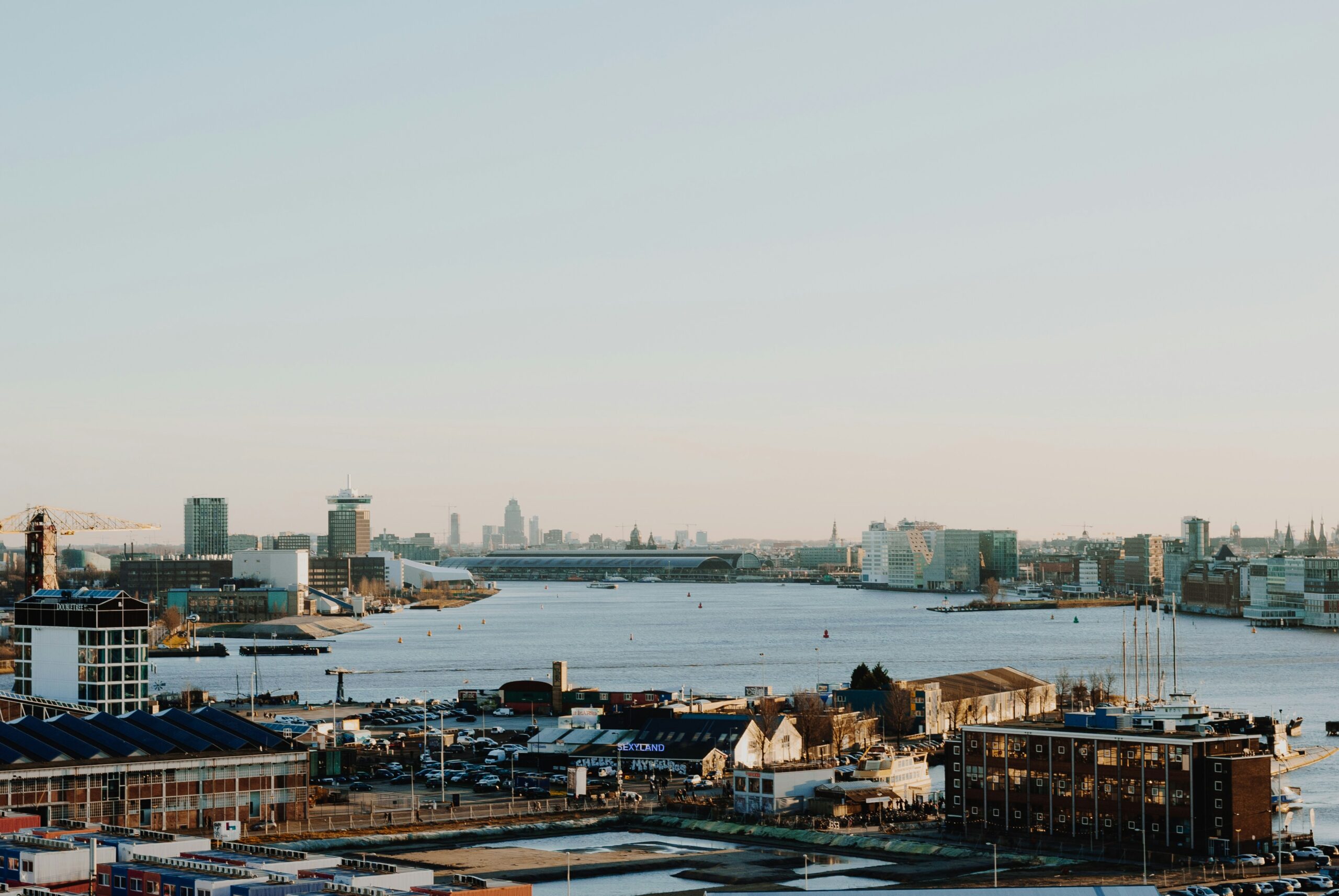 raoul-croes-4B80_XdNeho-unsplash